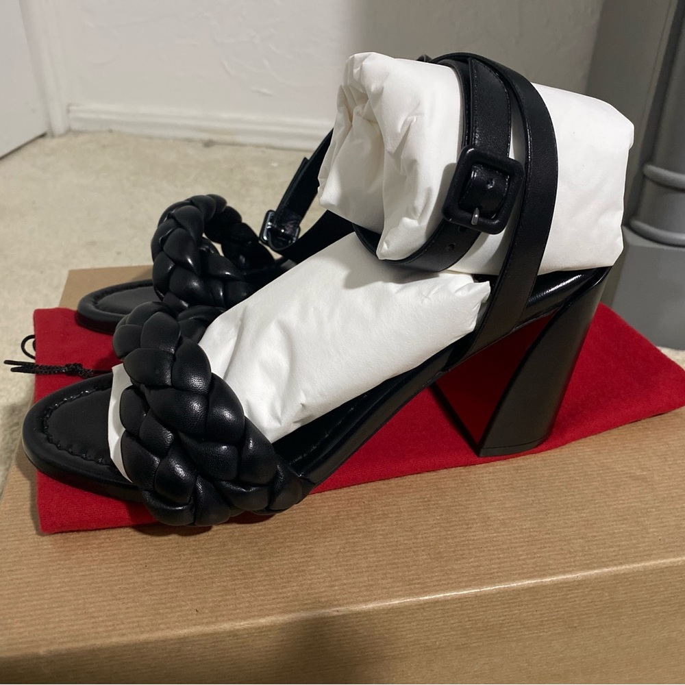 New Black Christian Louboutin Brio 85 size 10/ 40